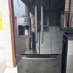 Black Maytag Refrigerator And Freezer