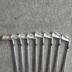 Srixon I 302 Golf Irons. 