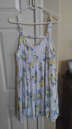 Torrid white yellow floral dress