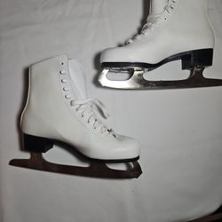 Vintage Womens Imperial Ice Skates Size 7