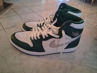 Size 11 - Jordan 1 Retro OG High Gorge Green USED