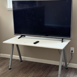 Free TV and TV stand / table