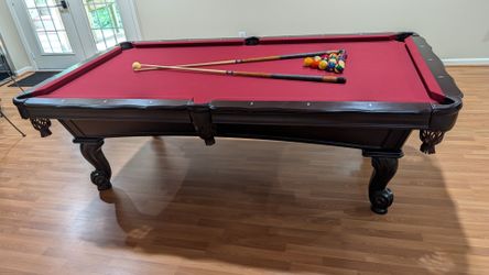 Olhausen 30th Anniversary Pool Table with Accessories