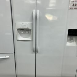 Very Nice White Side By Side Refrigerator 