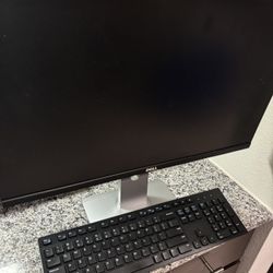 Dell Computer Monitor