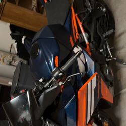 2024 KTM RC 390