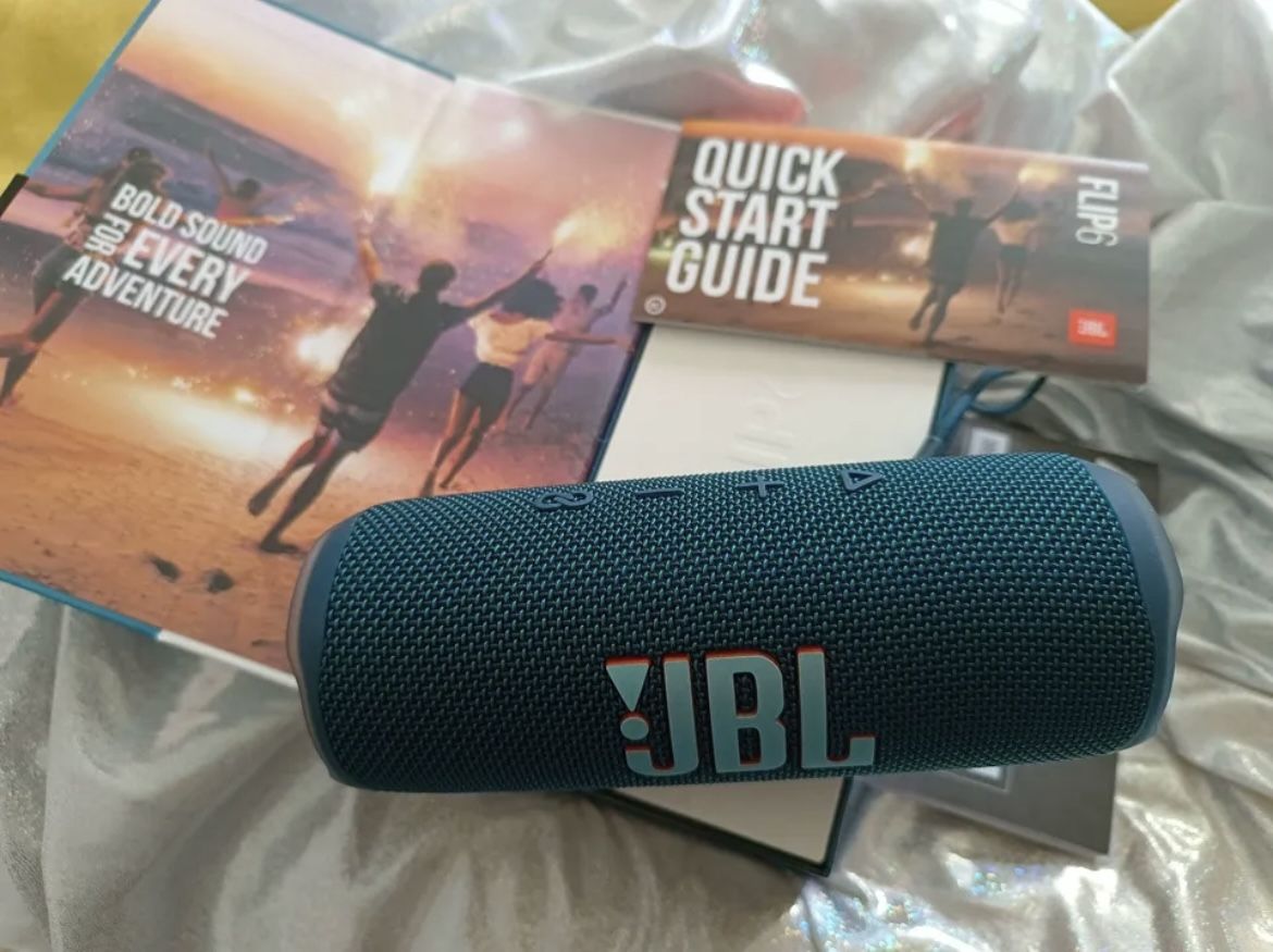 JBL Bluetooth Speaker Flip 6 NEW IN BOX