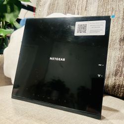 NETGEAR Cable Modem Router Combo (Price Negotiable)