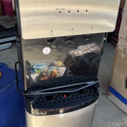 Water Dispenser
