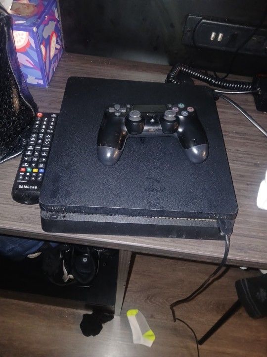 It Need A HDMi Cord MY Brother Broke My Hdmi You Can Test It All U Need Is A Hdmi