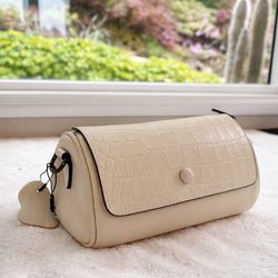 New Genuine Leather Handbag