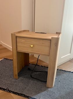 Electric Nightstand