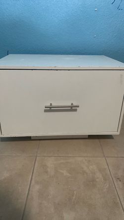 White Single Drawer Nightstand