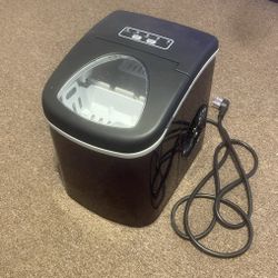 Ice Machine Like New