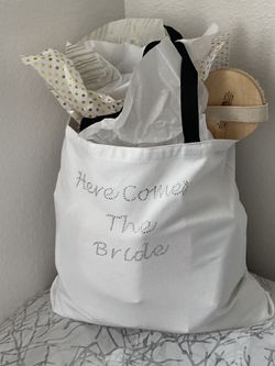 Here Comes the Bride Bridal Gift Bag