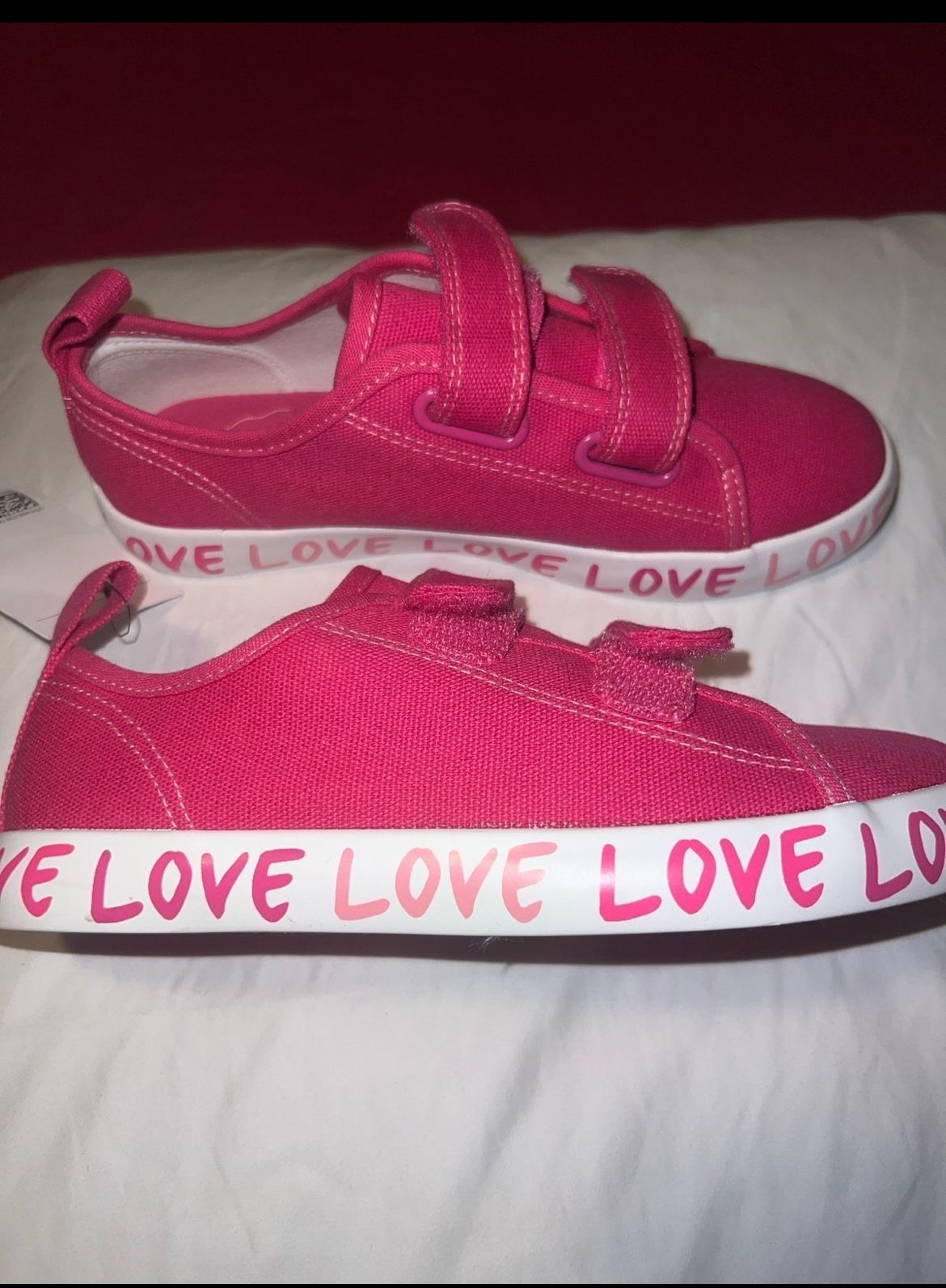 New Hot pink Size 2 Shoes 