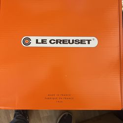 Le Creuset  Oval Casserole Oval Dutch Oven