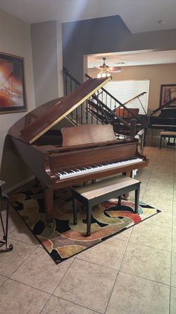 YAMAHA G3 GRAND PIANO