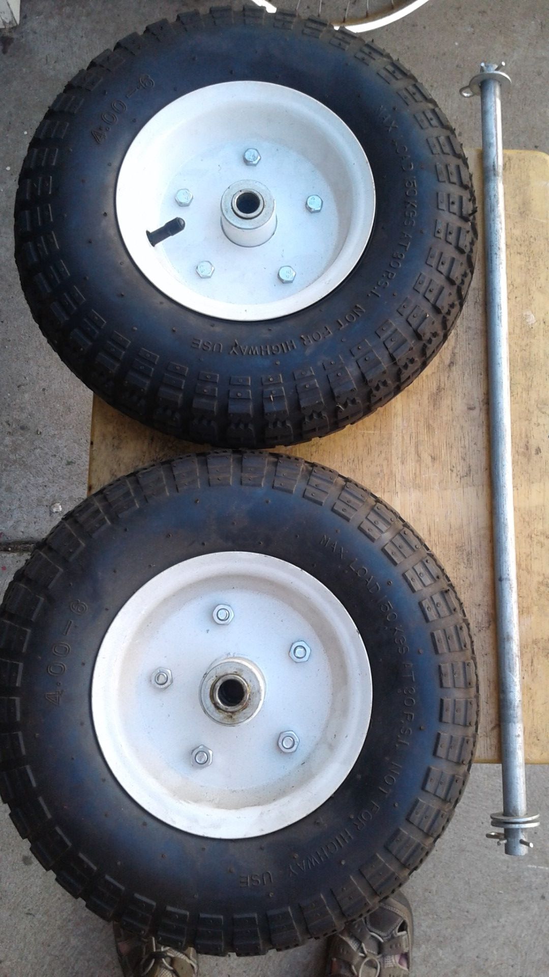 13 1/2 " x 4.00-6 air tires