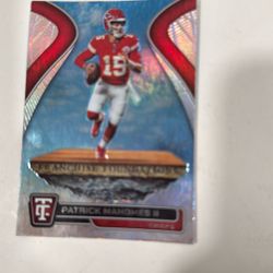 Patrick Mahomes Panini Sports Card