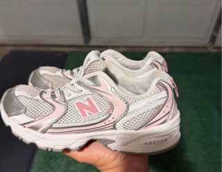 Kids shoes size 2youth