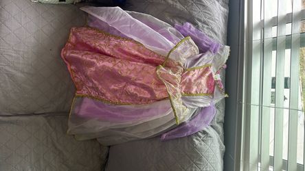Rapunzel Halloween costume