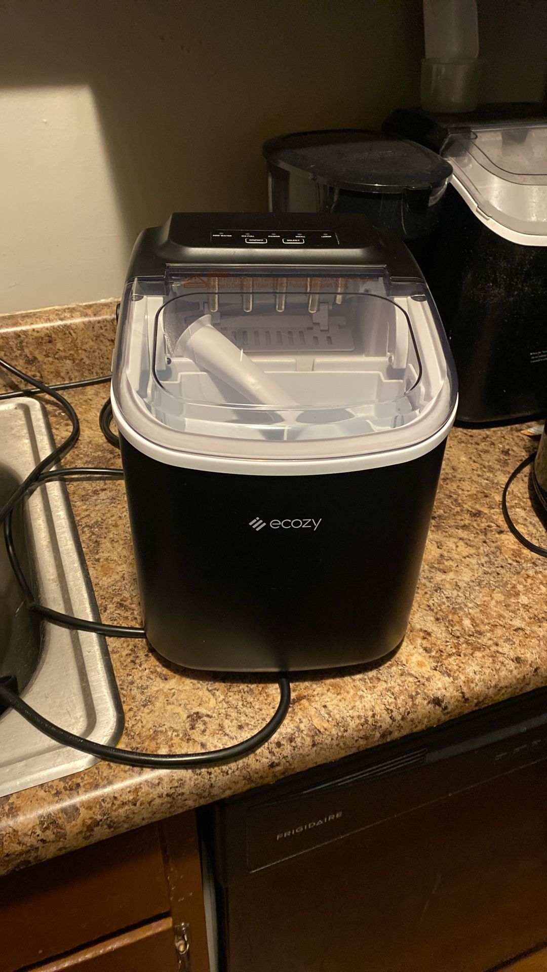 Ecozy Portable Ice Maker