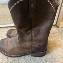 Ariat Women’s Boots 