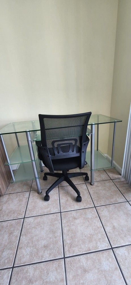 Home Office Desk + Chair: Escritorio + Silla