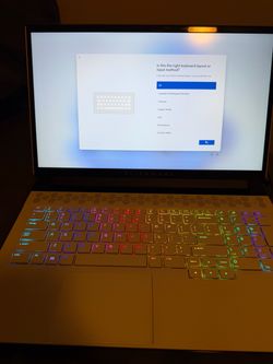Alienware m17 r2
