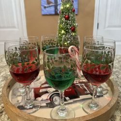 Set Of 9 Festive Glasses 