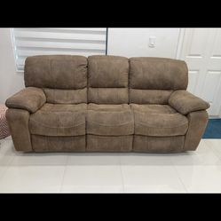 Reclining Sofa