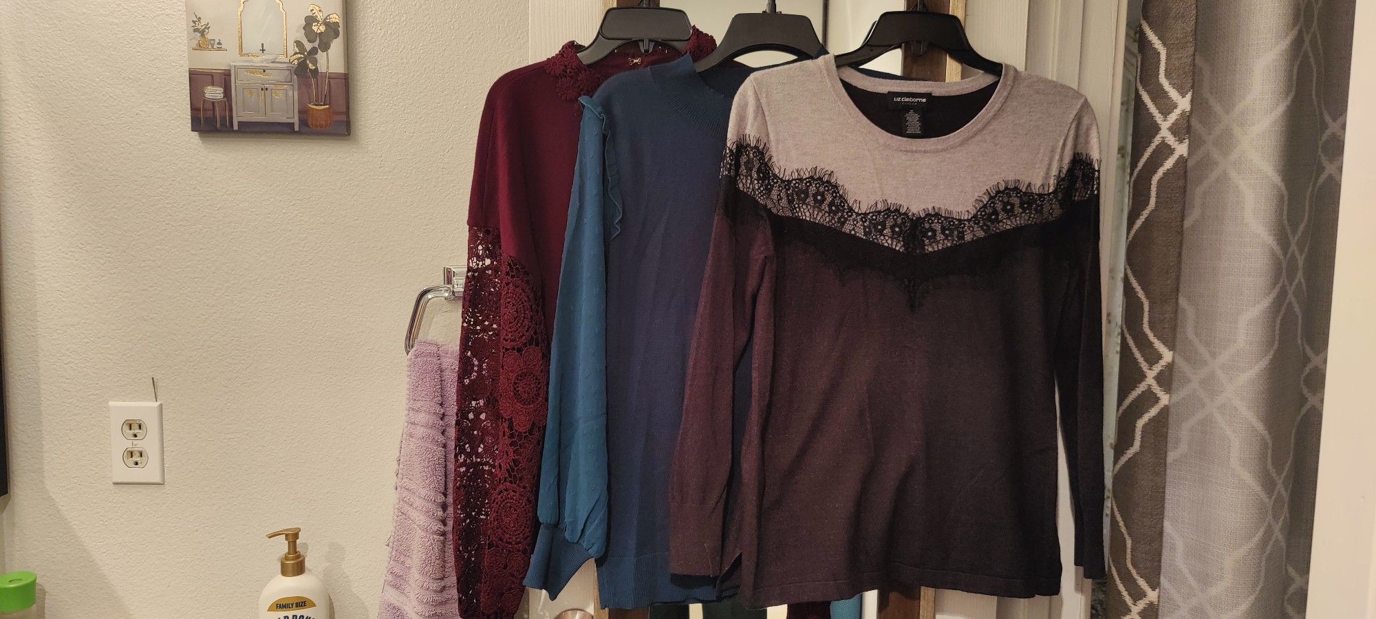 Beautiful Women Sweaters (See All Pictures)