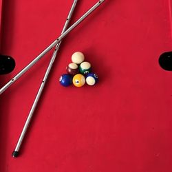 Pool Table (Please Read Description)