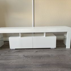 Entertainment System Stand