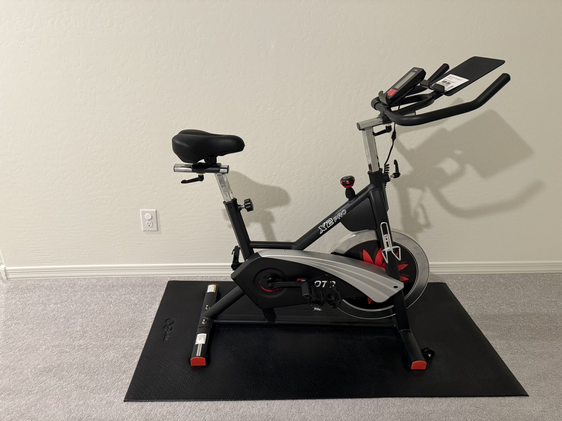 Exercise bike / Gym Bike (move Out Sale)