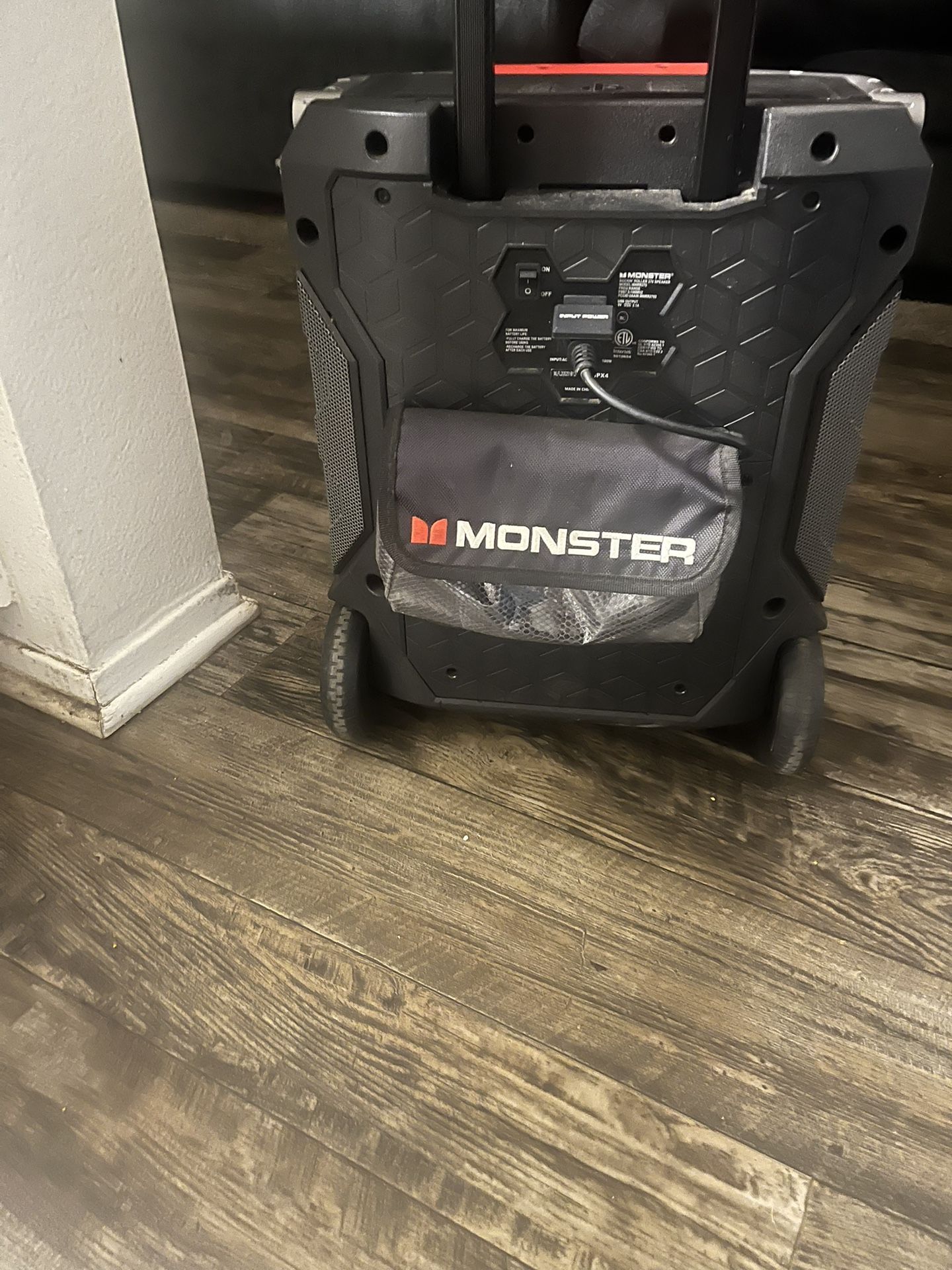 Bluetooth / Monster speaker $220