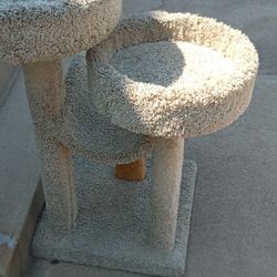 Cat Tree 10 Dlls.