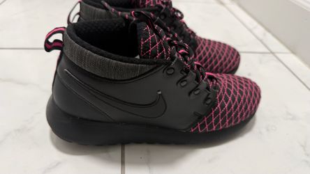 Nike shoes size 6.5