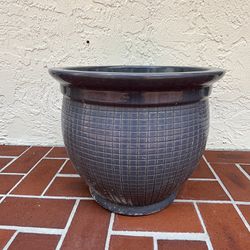 Ceramic Gray Square Pattern Textured Pot Planter