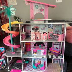 L.O.L. Surprise bundle, House, Plane, Mall, And carrying Case