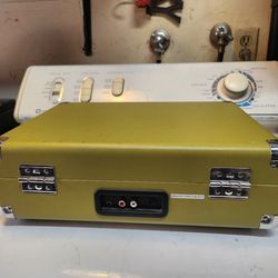 Crosley record player