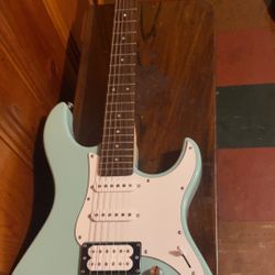 yamaha pacifica guitar
