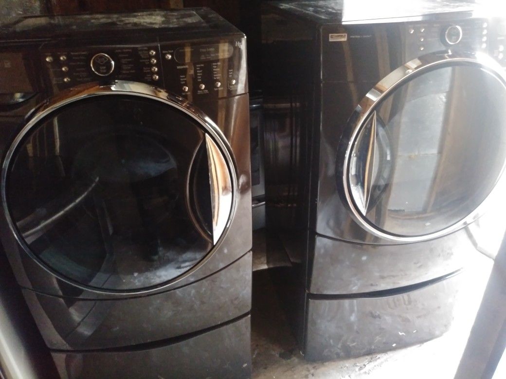 Kenmore elite smart washer and dryer for Sale in Indianapolis, IN OfferUp