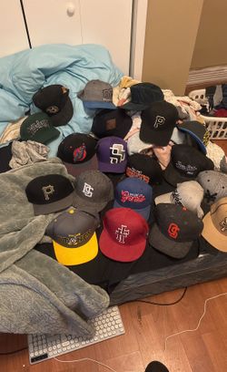 Random hats collection 9/10 Shape