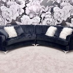 Need gone! Curved Black Velvet Sectional Couch w/Pillows