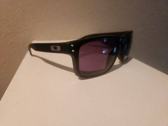 Oakley Sunglasses 