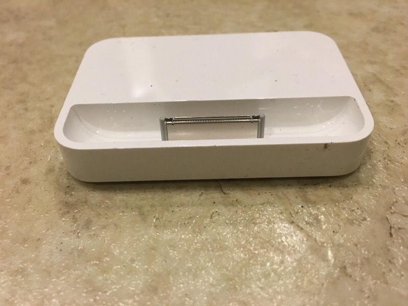 Iphone/Ipod Docking station