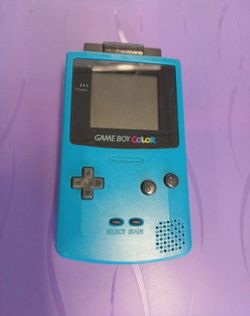 1998 Nintendo Gameboy
Color With Pinball Game