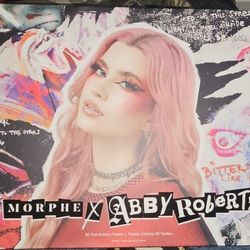 MORPHE X ABBY ROBERTS
